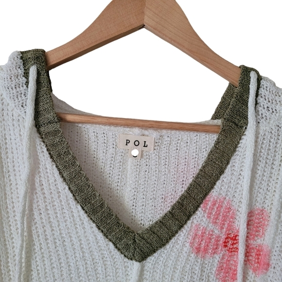 Boutique POL Hooded Pullover Lightweight Cream Sweater with Pink Flower/Stars - Picture 11 of 16
